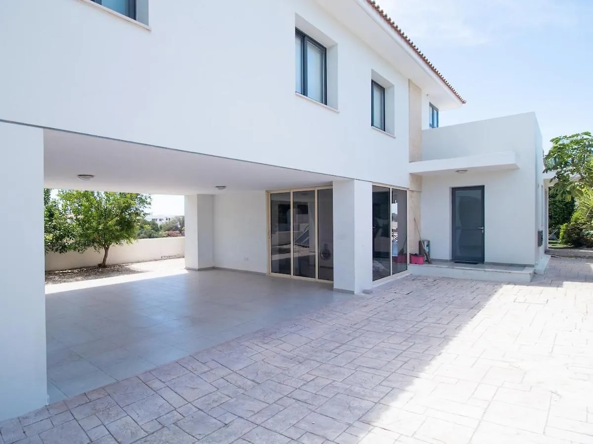 Maestro Villa Meneou Cyprus